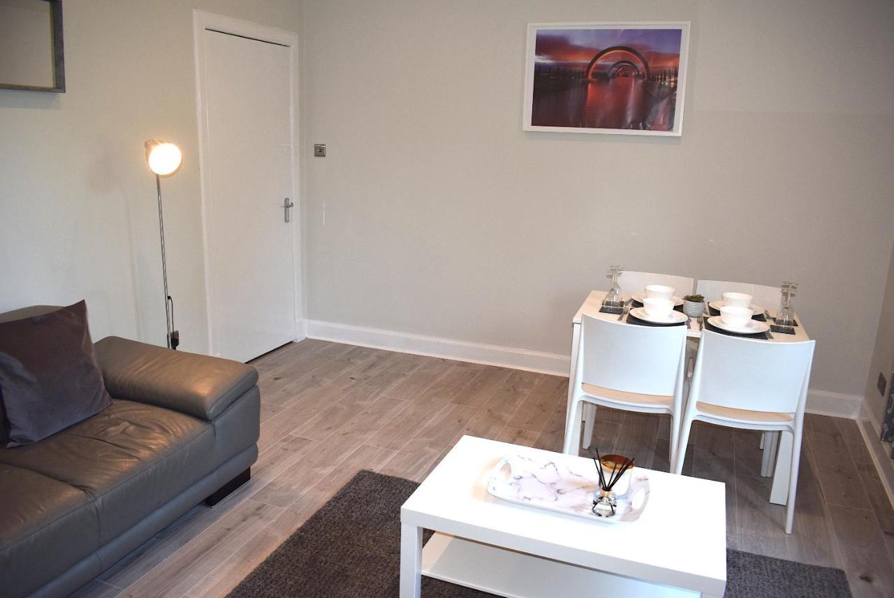 Kelpies Serviced Apartments- Victoria Falkirk Esterno foto