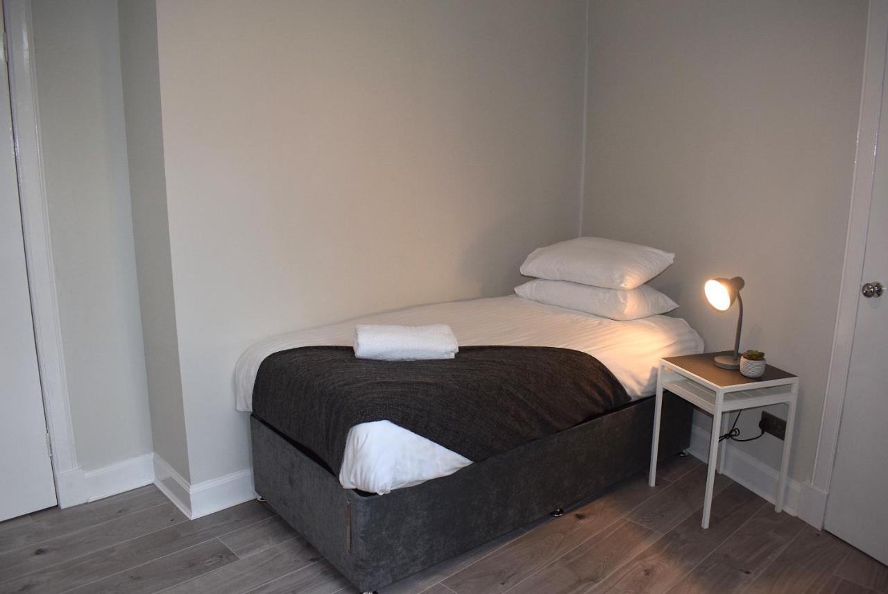 Kelpies Serviced Apartments- Victoria Falkirk Esterno foto